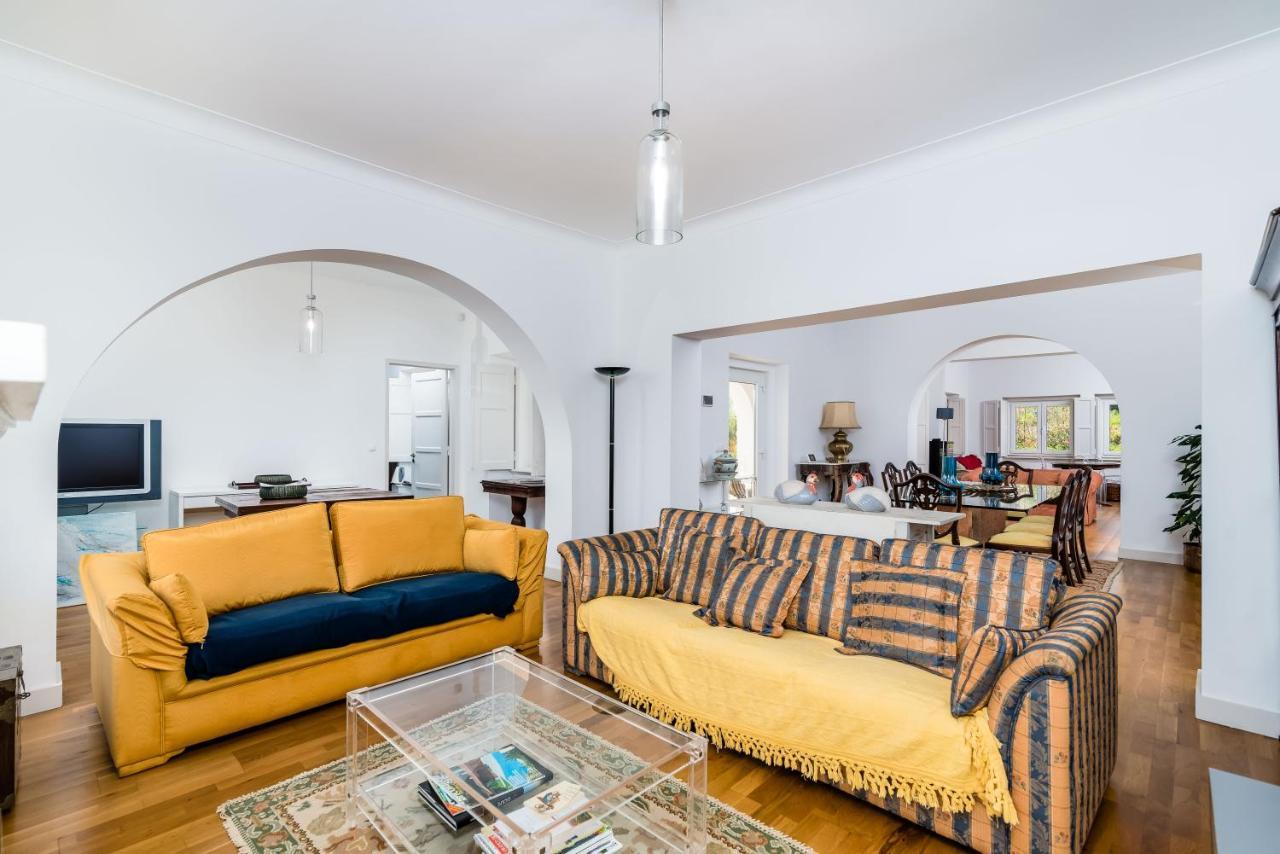 Vip House - Pool & Beach In Caparica シャルネカ エクステリア 写真