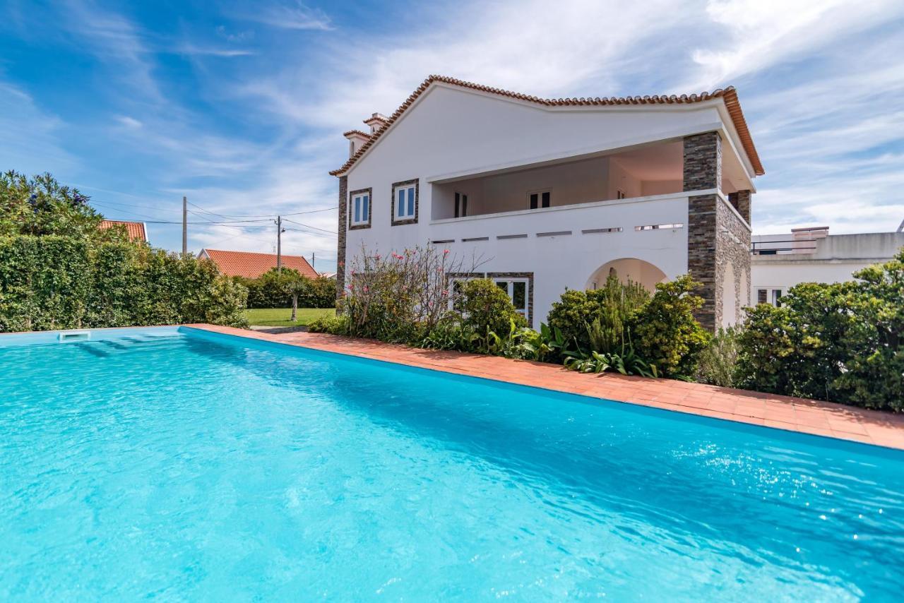 Vip House - Pool & Beach In Caparica シャルネカ エクステリア 写真